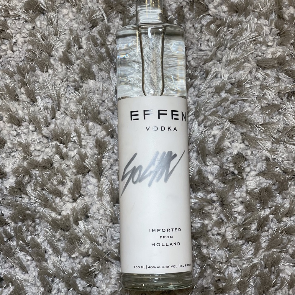 Effen Vodka Signed By 50 Cent
